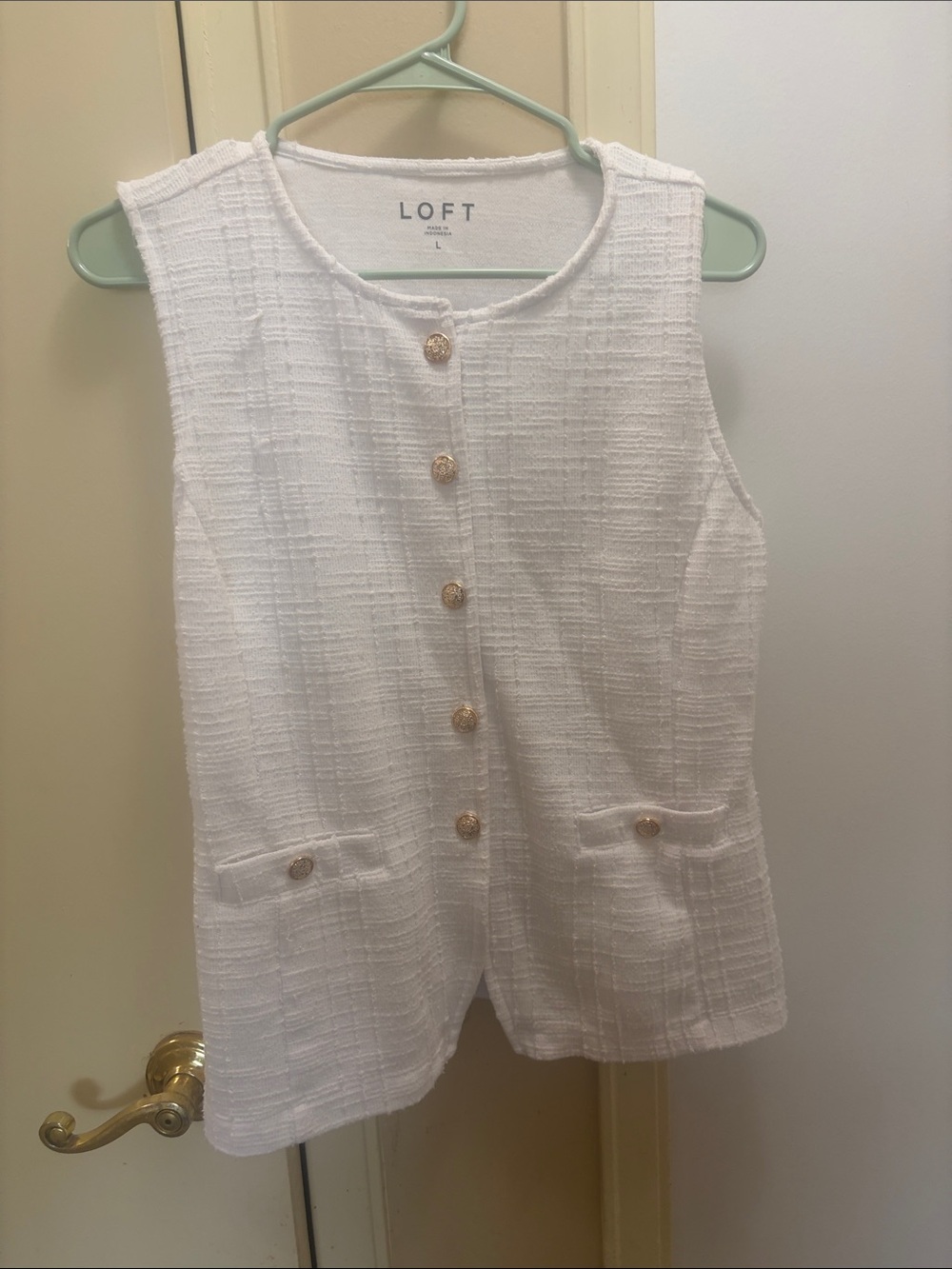 LOFT White Sleeveless Tweed Button Vest
